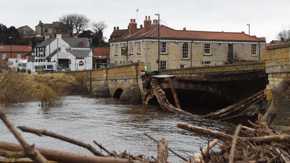 Tadcaster bridge collapsed on 29 December