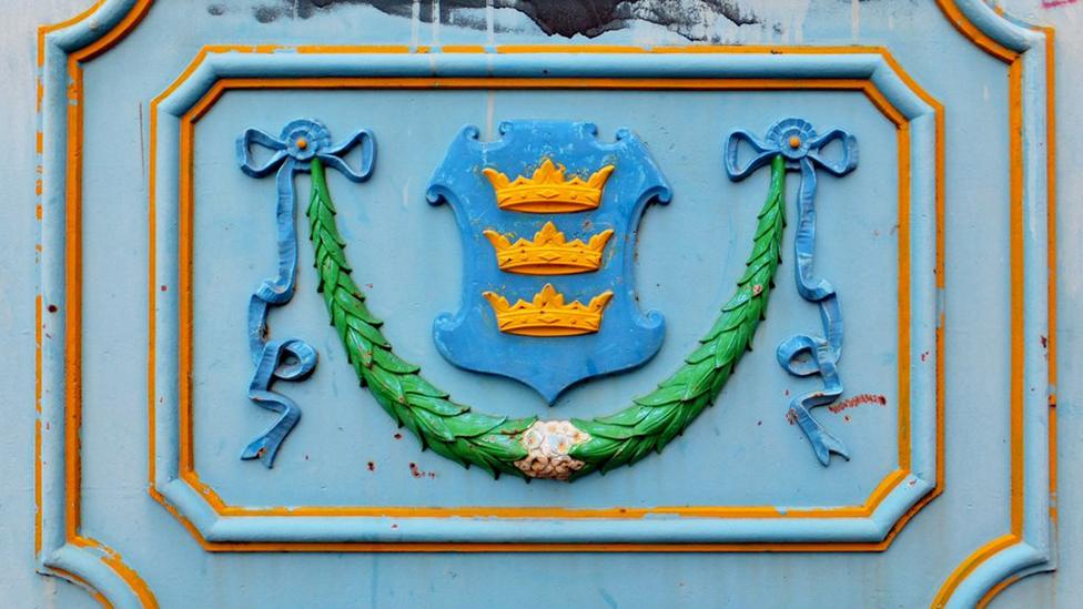 Coat of arms on bridge