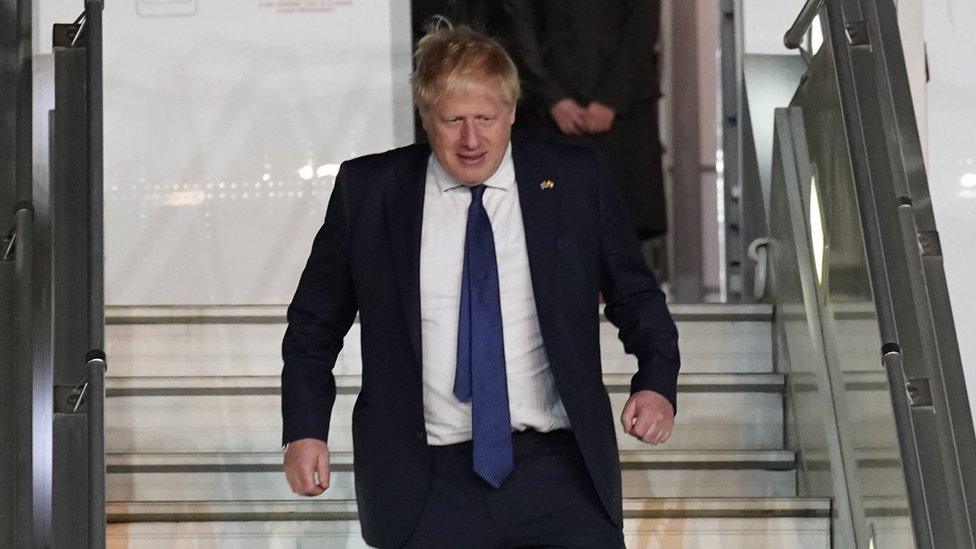 Boris Johnson arrives in Delhi