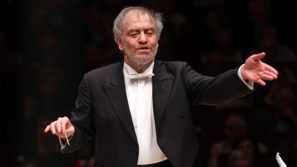 Valery Gergiev leading the Munich Philharmonic at Carnegie Hall on Monday night, April 3, 2017