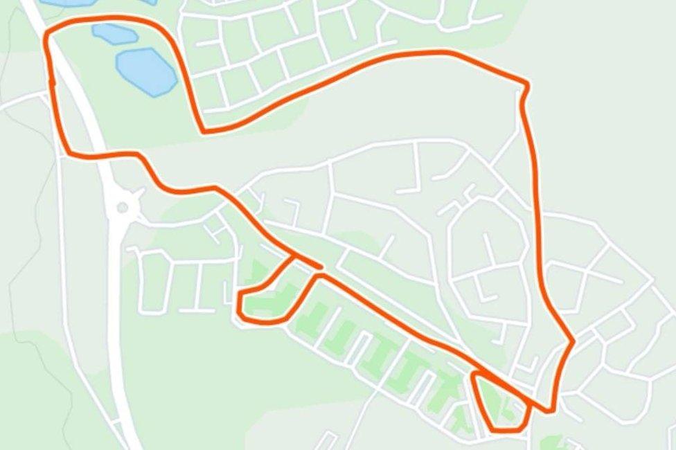 A running route in the shape of a tortoise