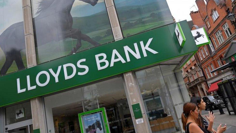 Lloyds Bank sign