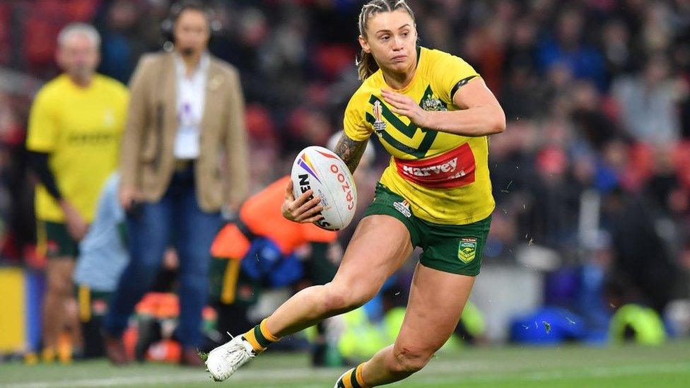 Australian female player at the World Cup Final in 2022