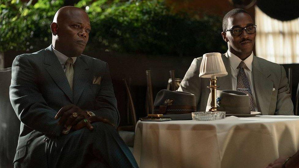 Samuel L Jackson (left) and Anthony Mackie in The Banker