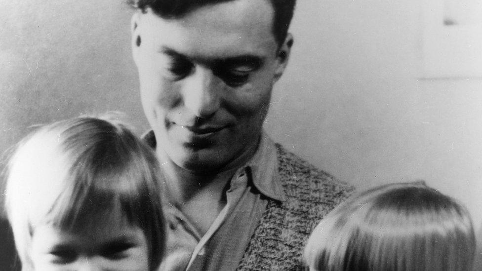 Claus von Stauffenberg with children