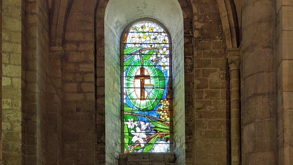 The stained glass in the window at Selby Abbey