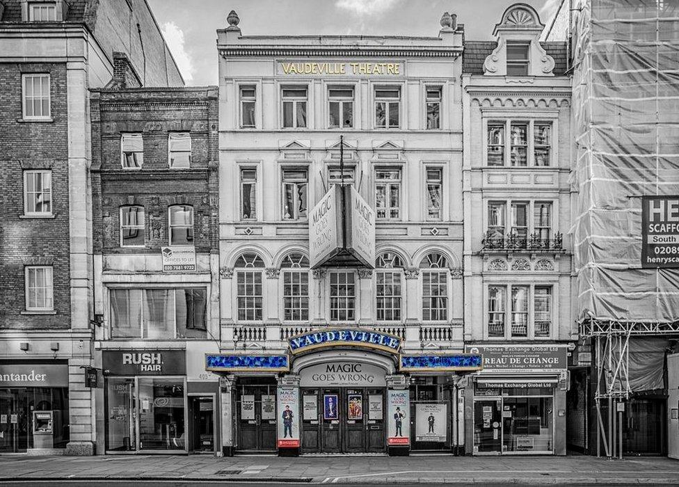 Vaudeville Theatre Magic Goes Wrong