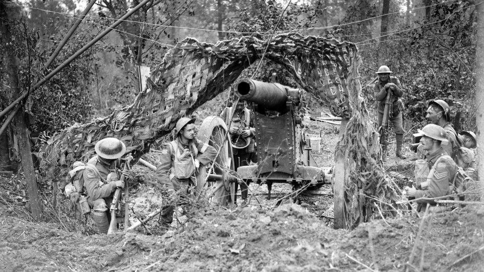 Canadian soldiers in the Battle of Amiens