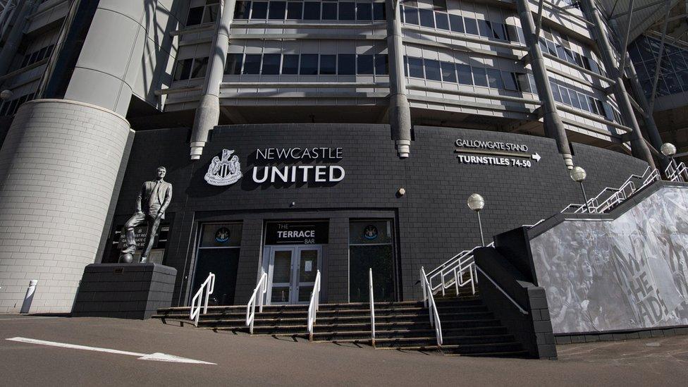 Bobby Robson statue outside St James' Park