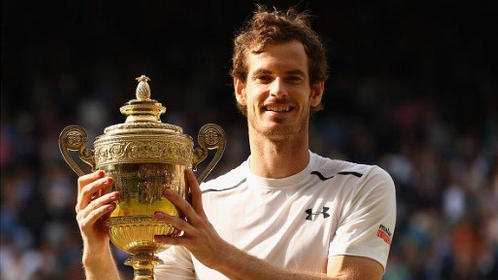 Andy Murray celebrates winning Wimbledon in 2016