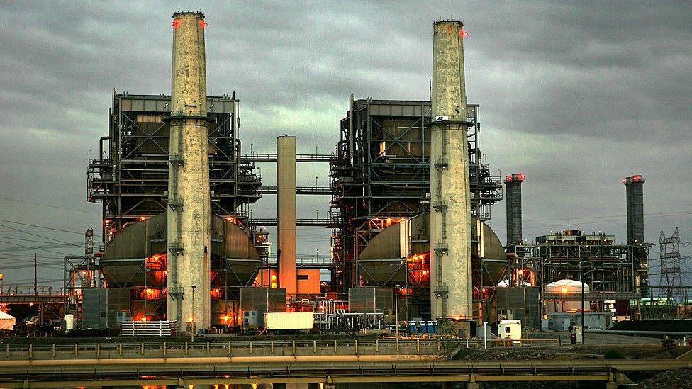 The Edison Co. Generating Plant is shown as night falls on 14 February 2005 in Long Beach, California