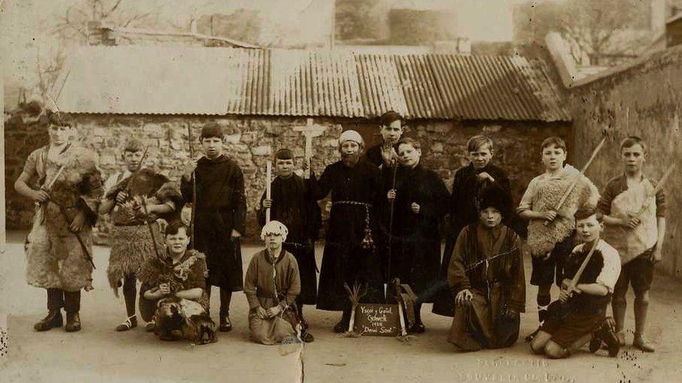 Ysgol y Castell, Dydd Gwyl Dewi 1929