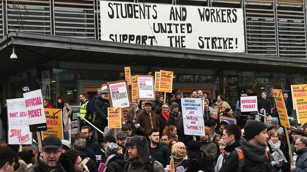 Rally outside QUB's student union