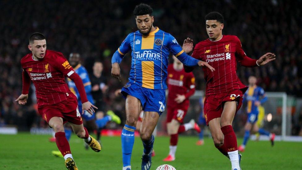 liverpool-and-shrewsbury -town-players.