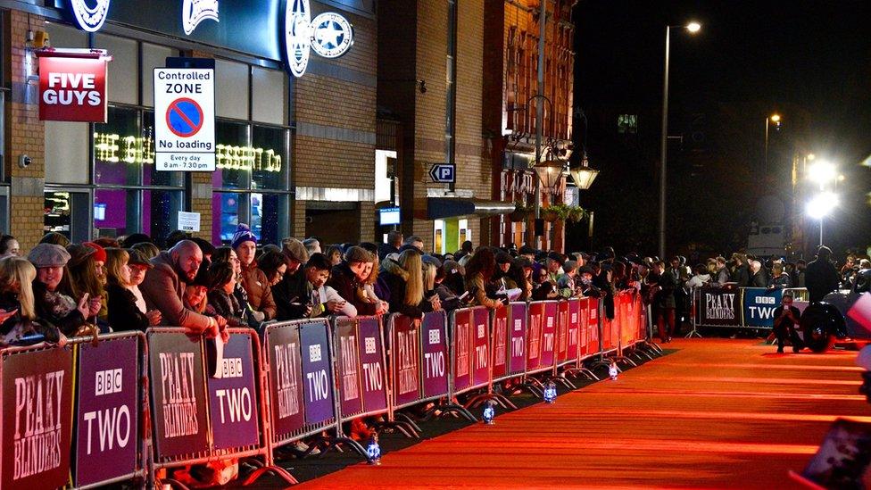 Fans at the 2017 premiere