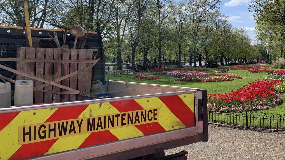 Work underway to renovate the pathways on Bedford's Embankment