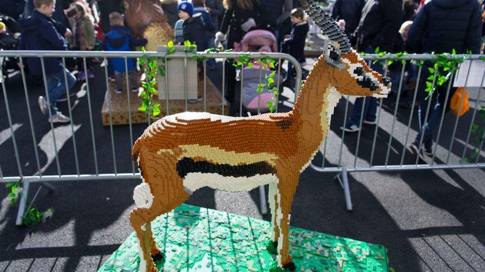 Lego gazelle