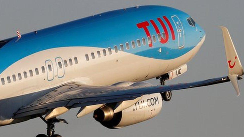 A Tui flight takes off from Majorca