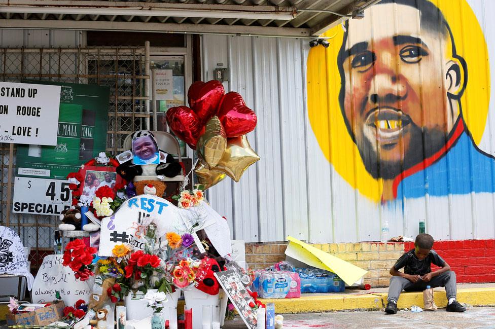 Makeshift memorial in Baton Rouge