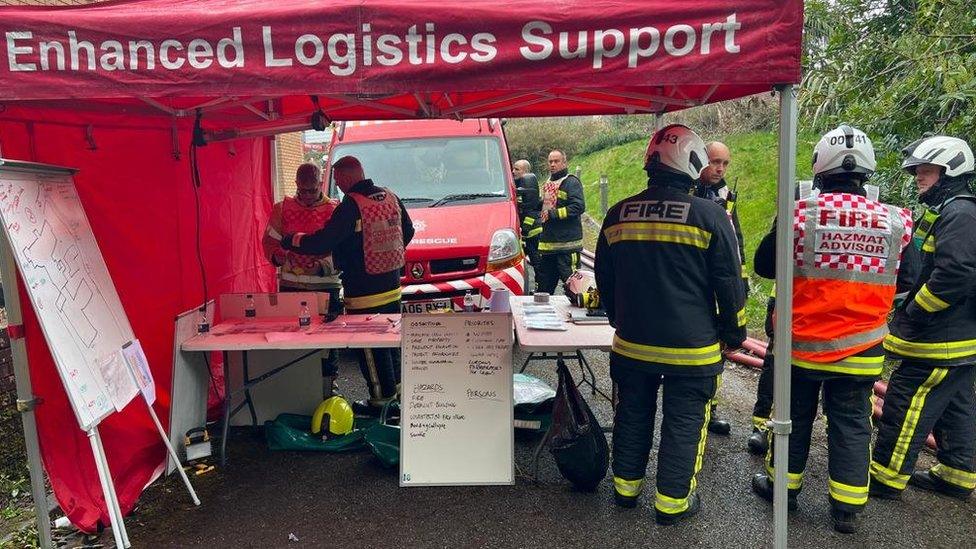 Enhanced logistics support at the scene of a derelict fire building