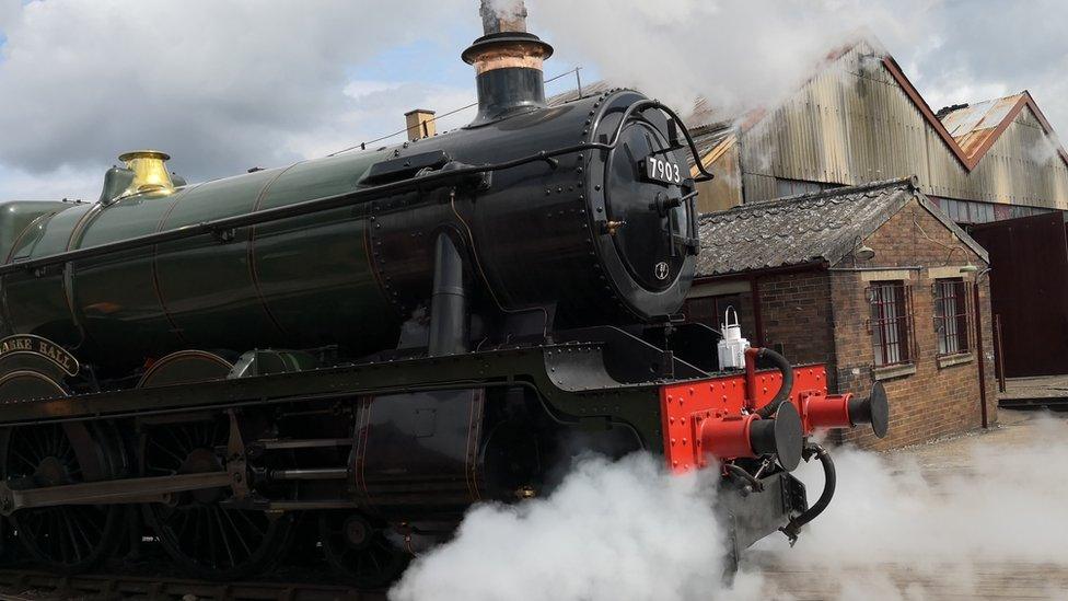 ‘Foremarke Hall’ locomotive at Didcot Railway Centre