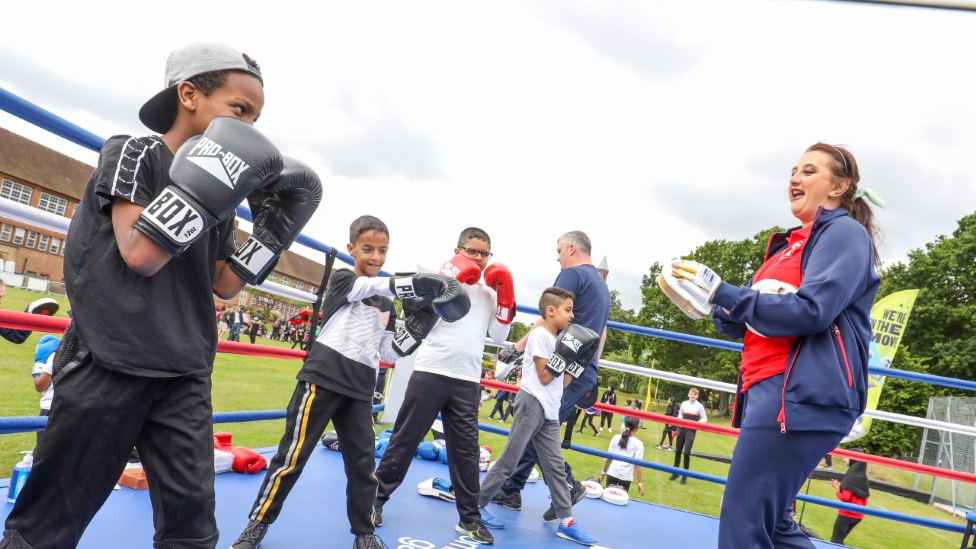 common-wealth-games-child-boxing