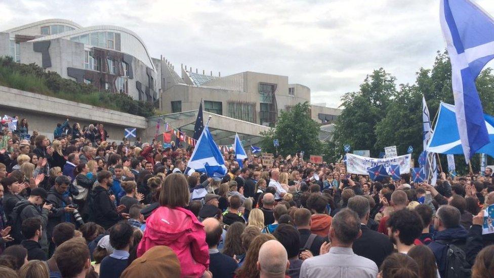 Pro EU rally at Holyrood