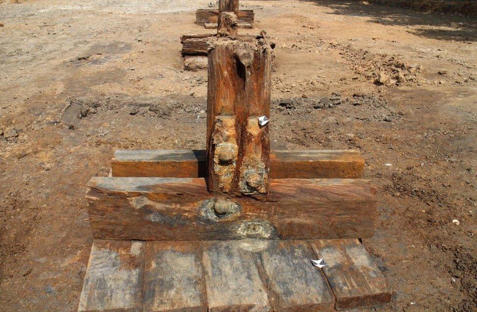 Timber remnants discovered at A63 dig