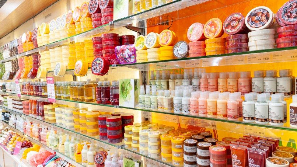 Body shop shelves