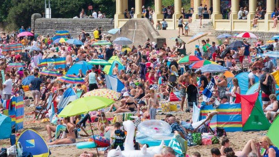 A packed Barry Island beach