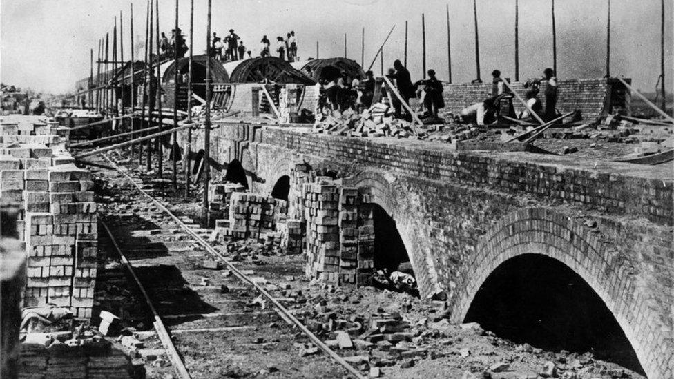 Building sewer foundations, Essex marshes