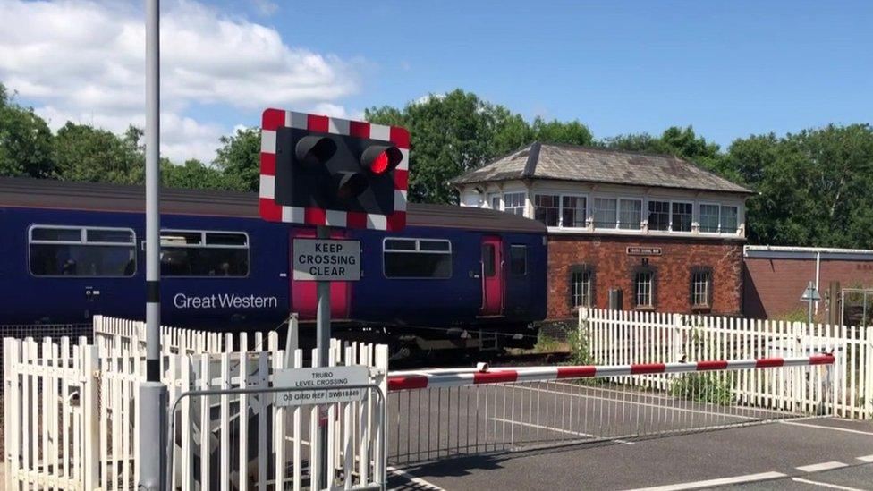 Great Western train at level crossing, Truro