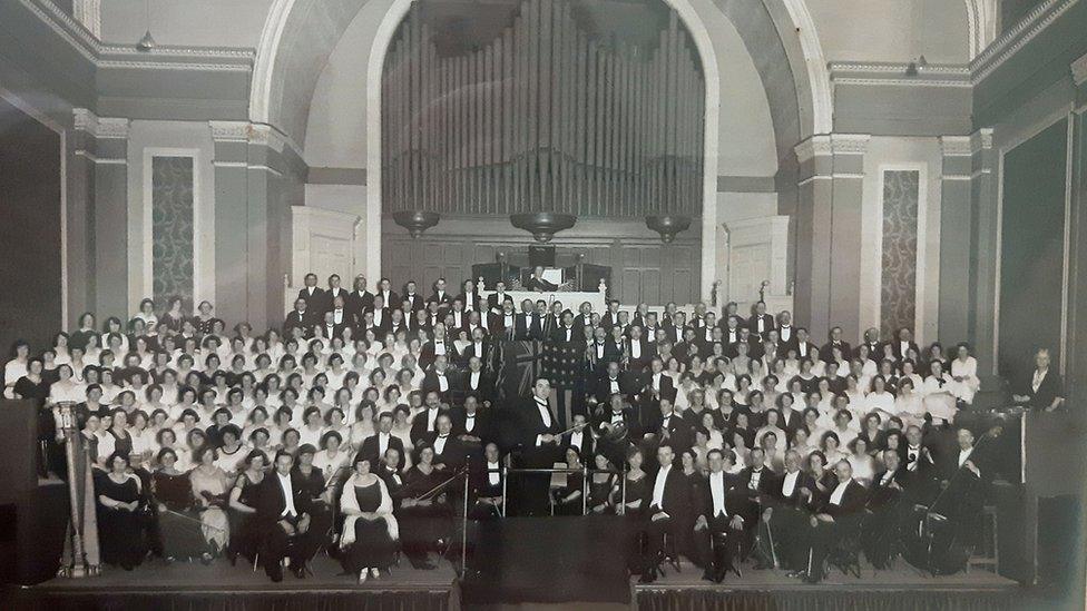 Ipswich Choral Society performing in 1924