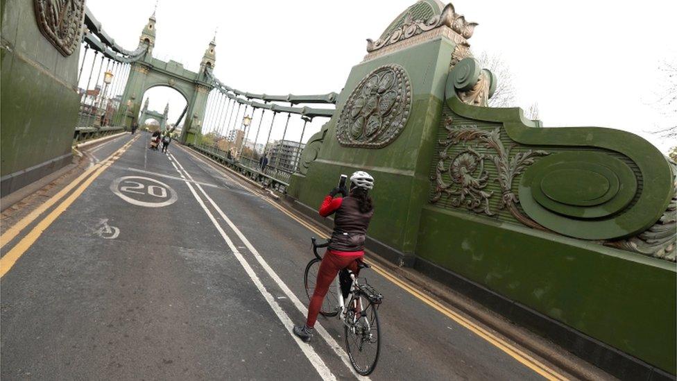 Hammersmith Bridge