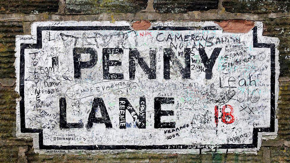 Penny-Lane-street-sign.