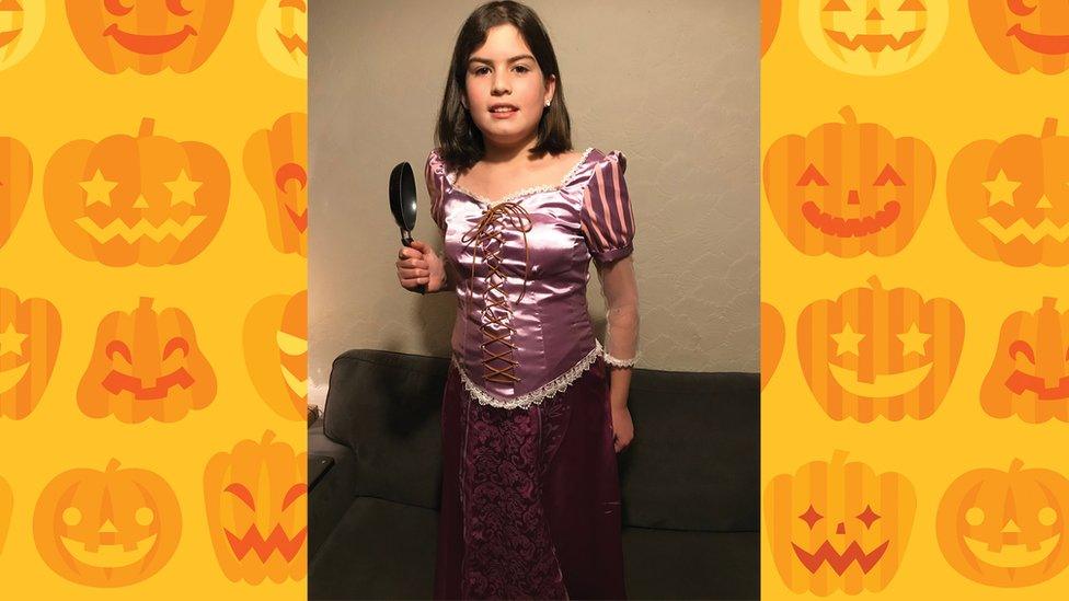 girl-dressed-as-rapunzel