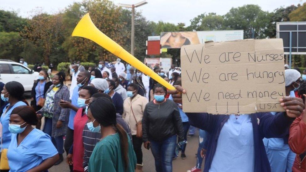 demonstrating nurses, harare