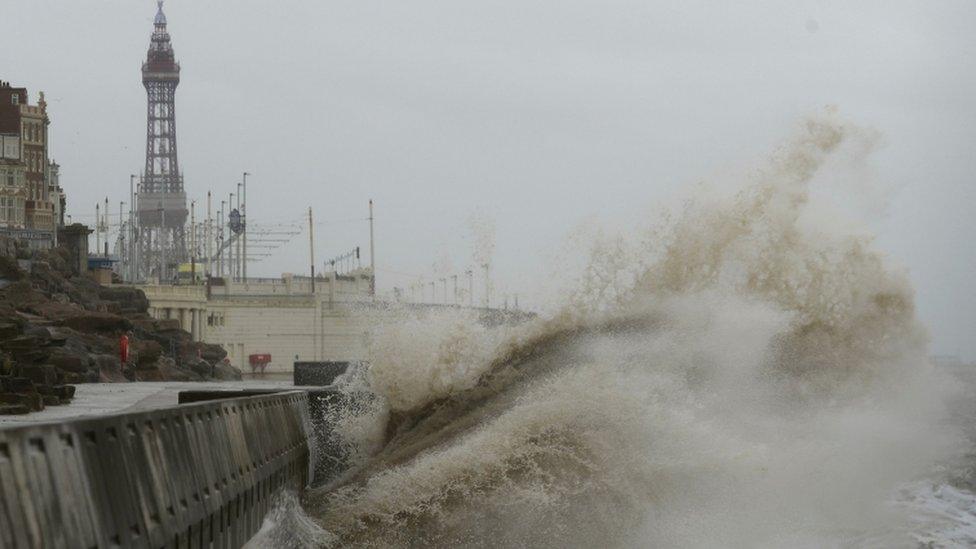 Waves at Blackpool - Nov 14