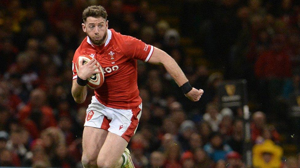 Alex Cuthbert