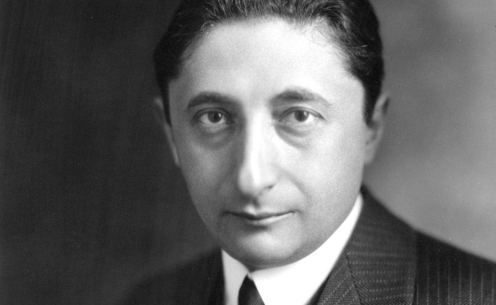 Edmund Jacobson as a young man. He received his MD from the University of Chicago in 1915