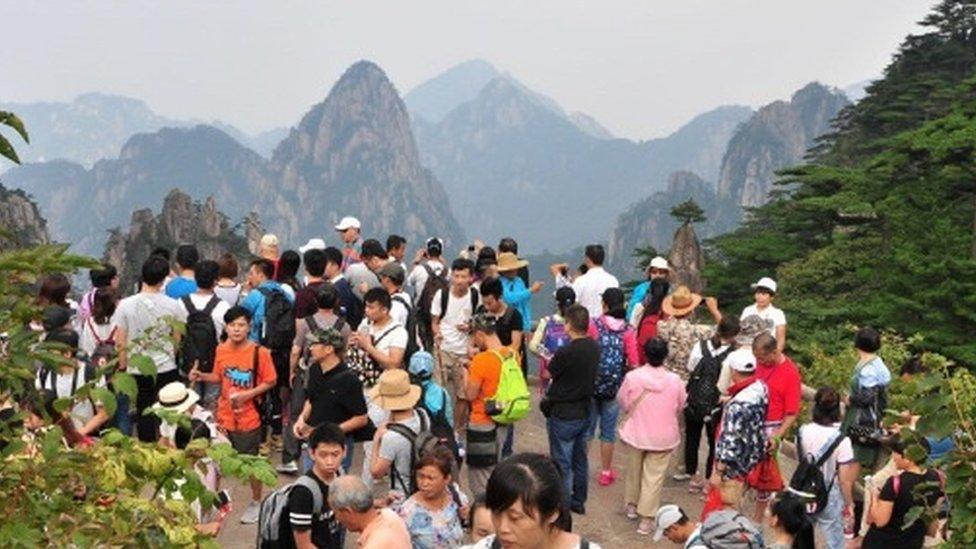 Hangzhou residents in Yellow Mountain