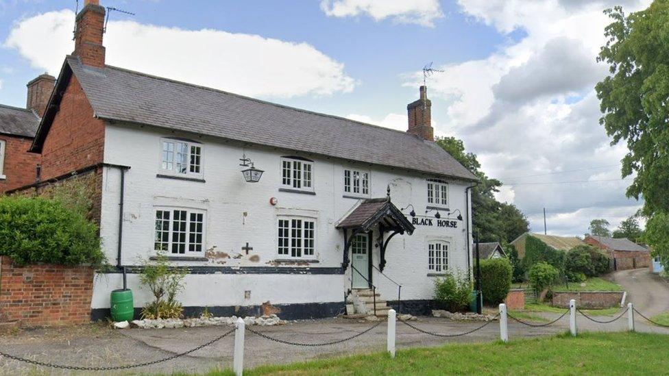 Black Horse pub before renovation