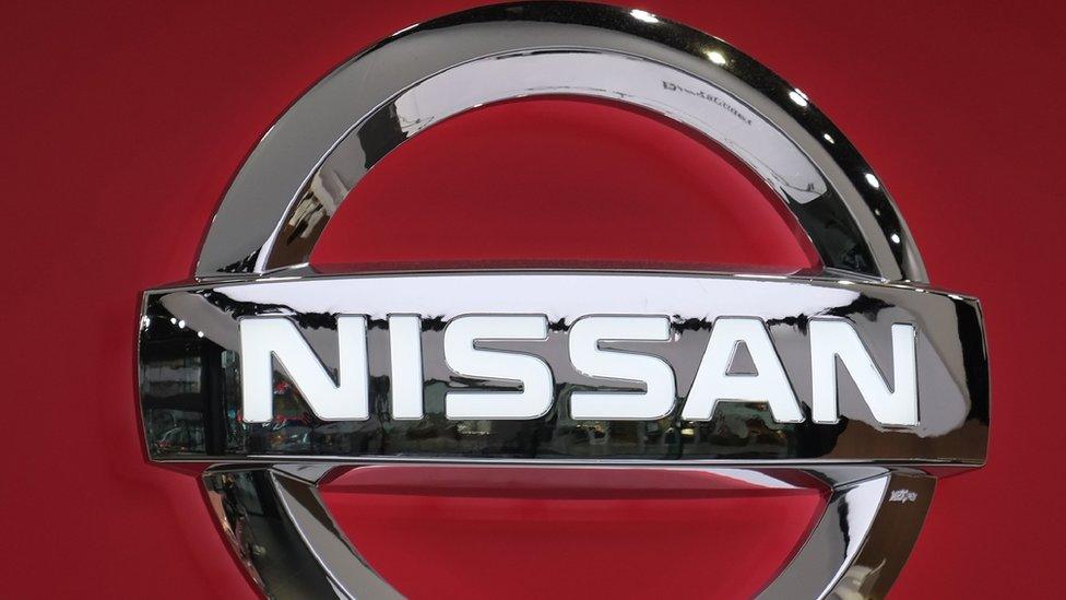 Nissan logo