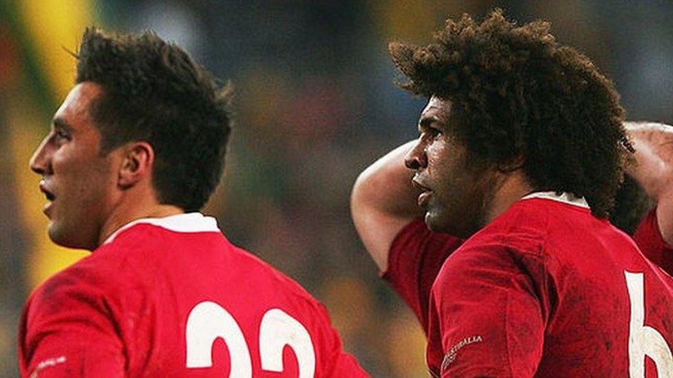 Gavin Henson and Colin Charvis of Wales watch the reply of the last minute Australian winning try on the scoreboard during the First Test between Australian Wallabies and Wales at Telstra Stadium May 26, 2007 in Sydney, Australia