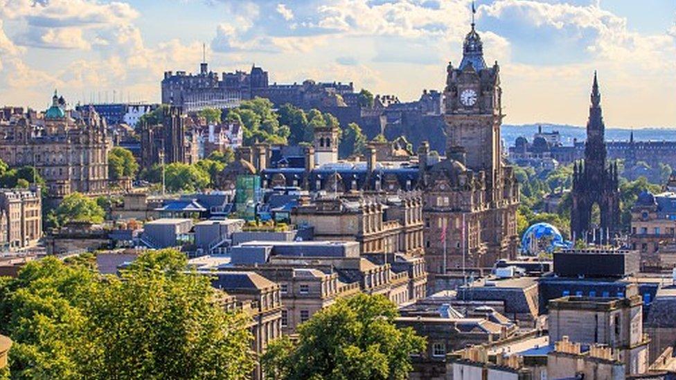 Edinburgh skyline