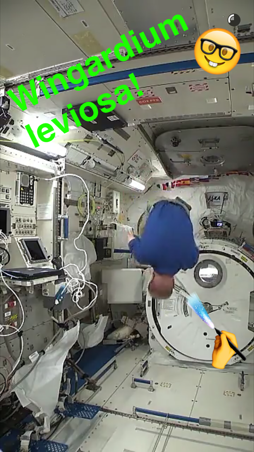 Tim Kopra spins upside down in space