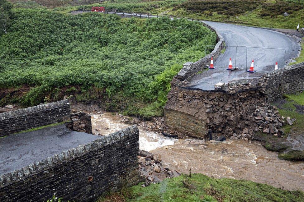 Collapsed bridge