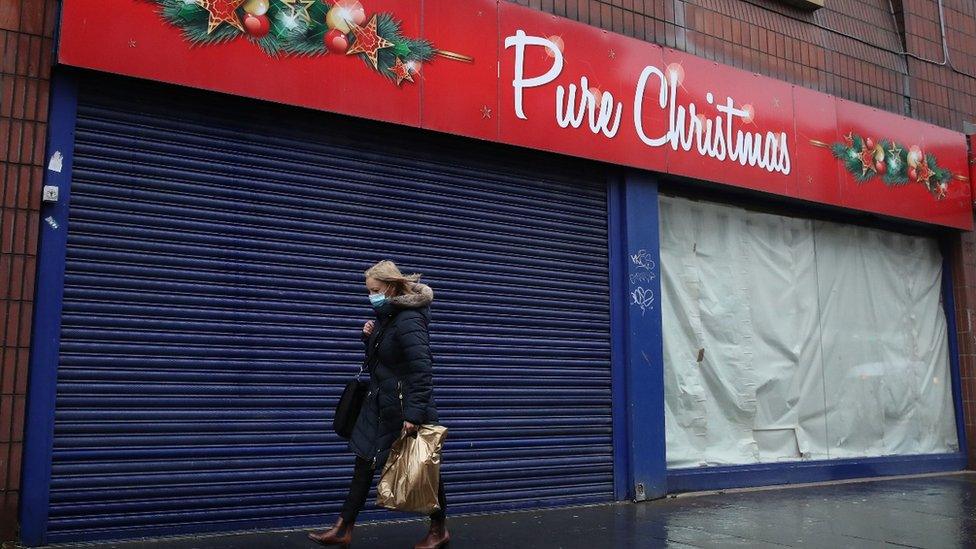 Christmas shop in Glasgow