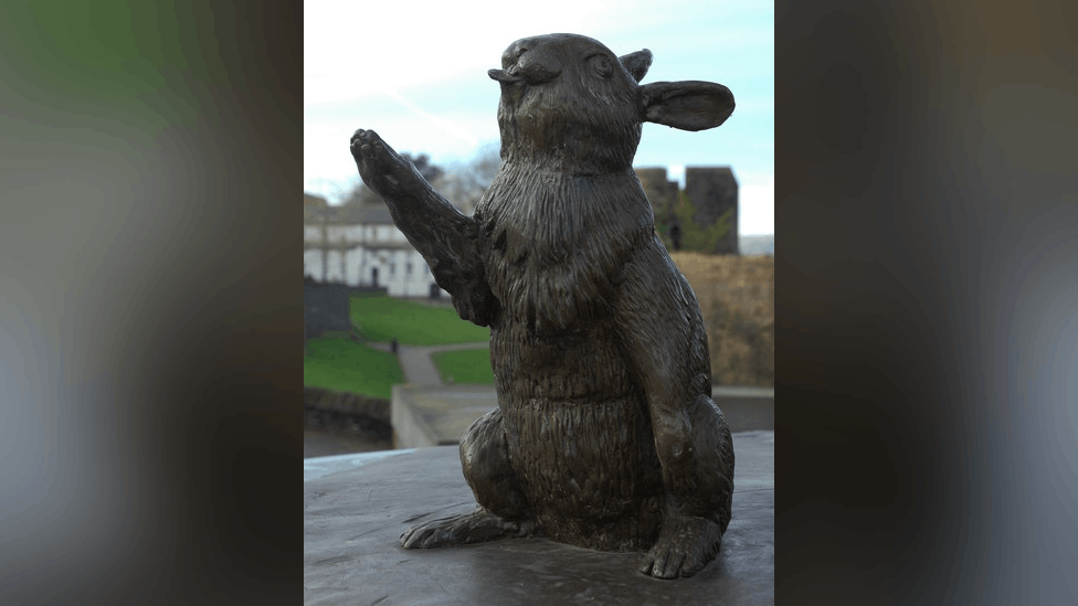 The rabbit at the foot of Cooper's statue