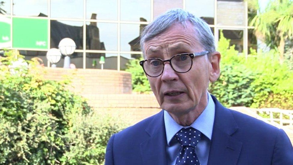 Dr Gabriel Scally